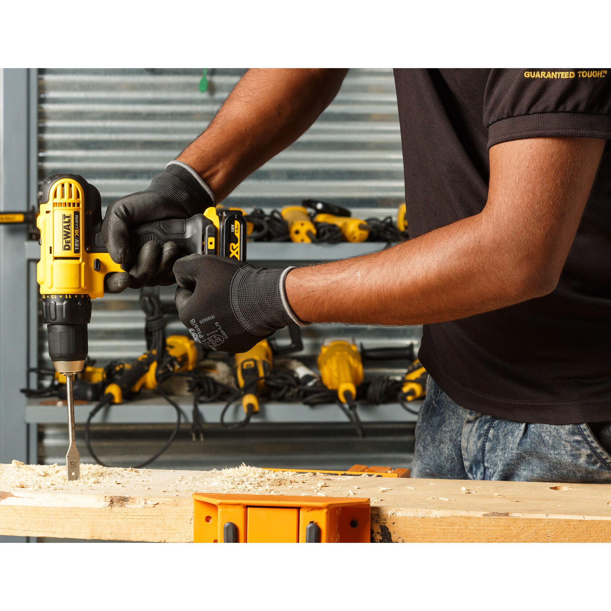 18V Compact Drill Driver | DEWALT